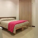 Sassi 21/a E 21/b Guest house