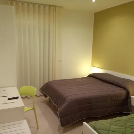 Pensjonat Sassi 21/a E 21/b 3*